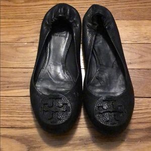 Tory Burch black tumbled leather flats sz 8.5